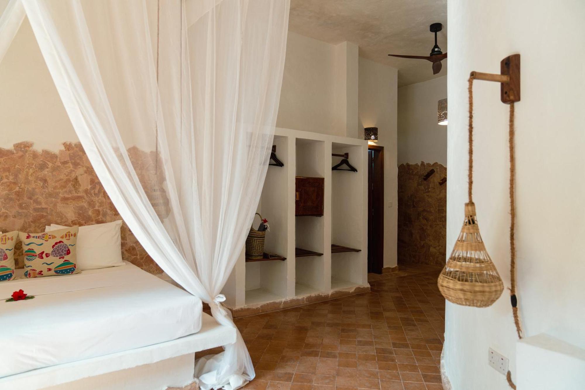 Mvuvi Boutique Resort Kiwengwa  Exterior photo